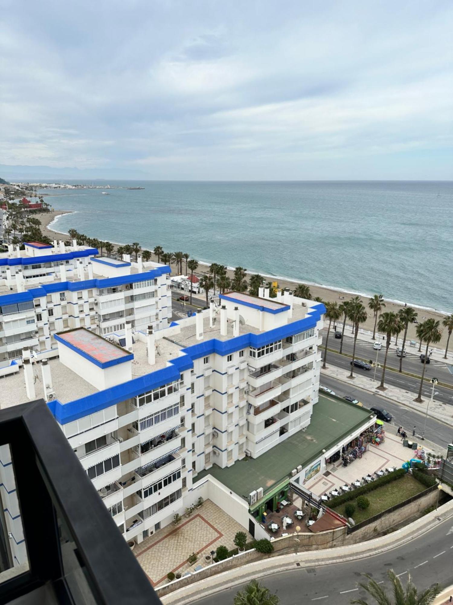 ベナルマデナAloha Playa Sol Y Marアパートメント エクステリア 写真